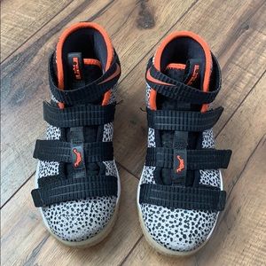 Nike Lebron high tops